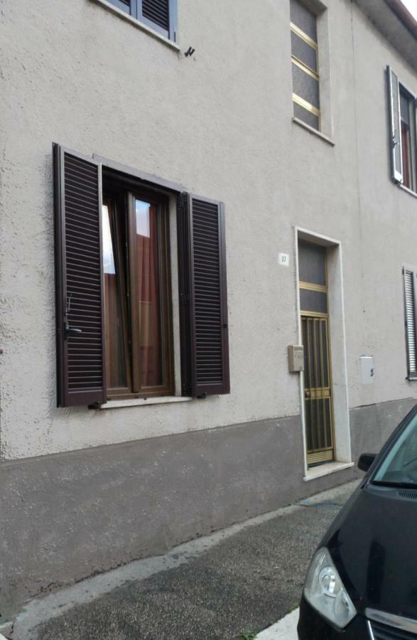 Apartamento Casa Nax Terni Exterior foto
